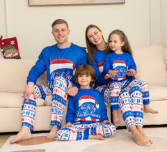 Entsprechende Familien-Pyjama-Sets Weihnachts-PJs mit Buchstaben-Druck-Oberteil und Karohosen Nachtwäsche